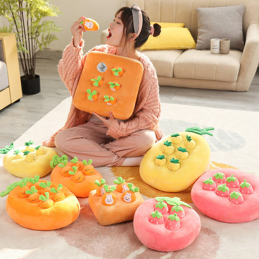 Carrot Pulling Plush Snuffle Toy